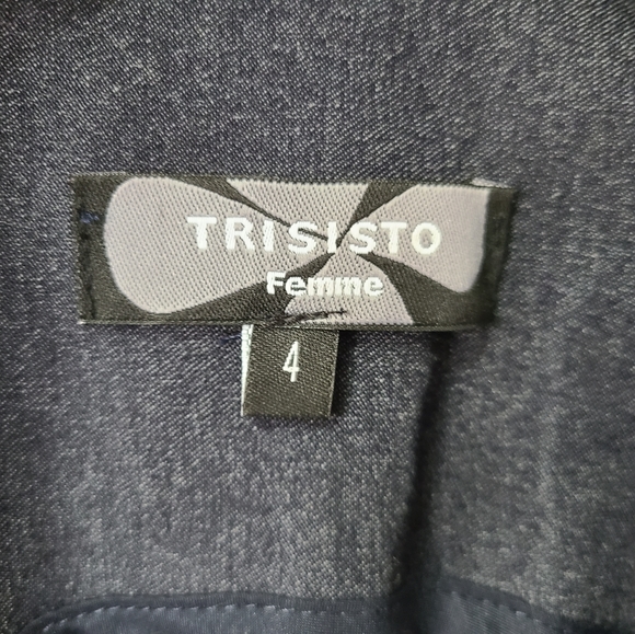 Trisisto Sleeveless Denim Blazer - Picture 6 of 6